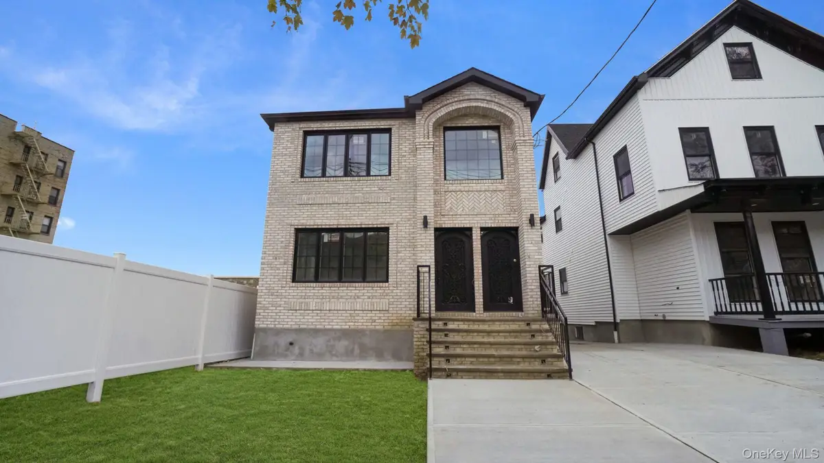 342 E 234th Street, Bronx, NY 10470 - Image #1