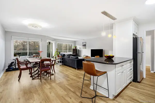 100 High Point Drive #306, Hartsdale, NY 10530