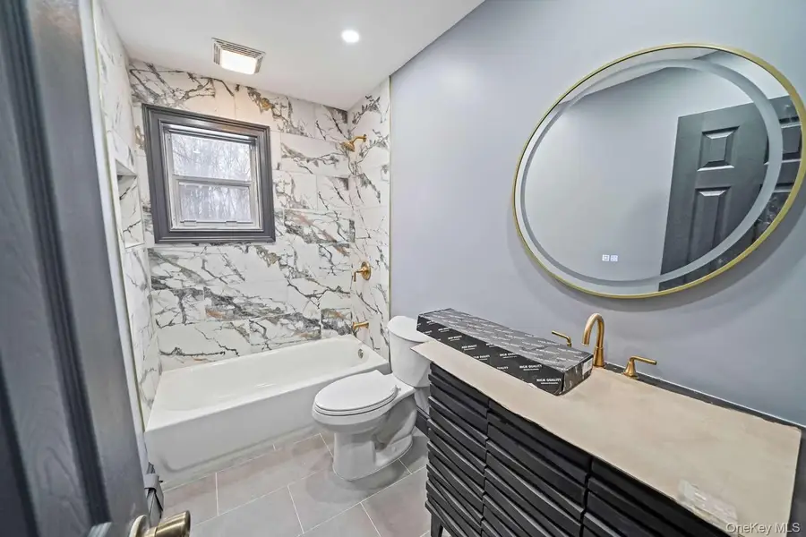 99 Ontario Street, Terryville, NY 11776 - Image #3