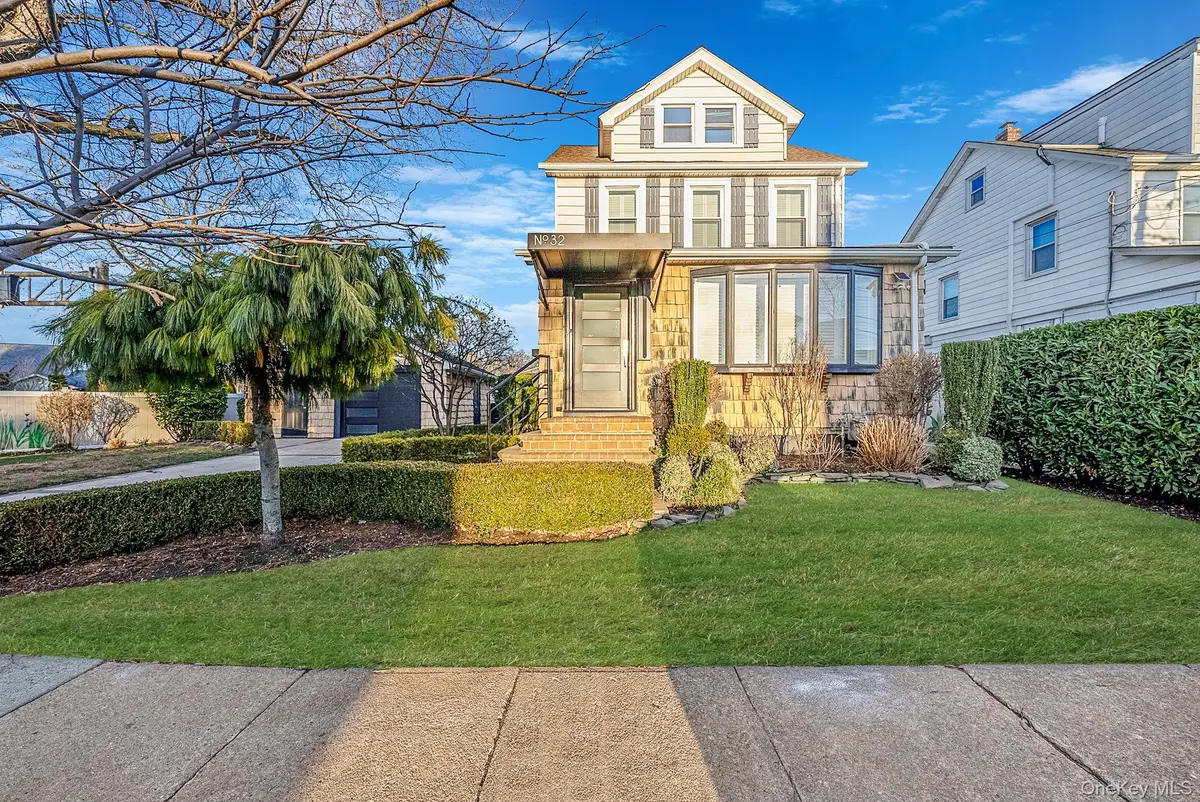 32 Everett, Lynbrook, NY 11563 - Image #1