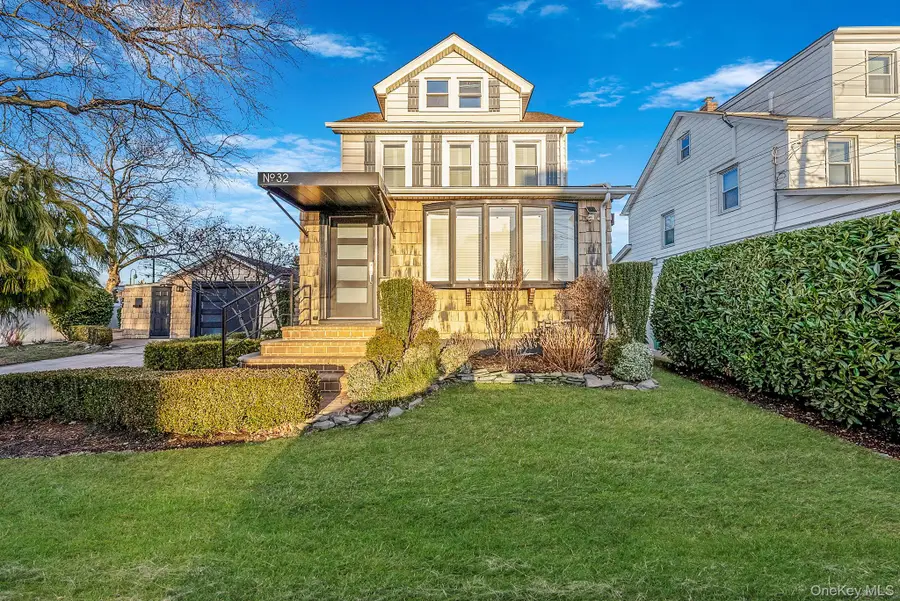 32 Everett, Lynbrook, NY 11563 - Image #3