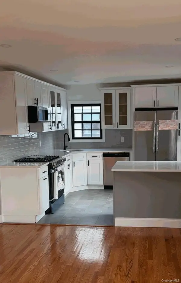 1709 Camp Avenue, North Merrick, NY 11566