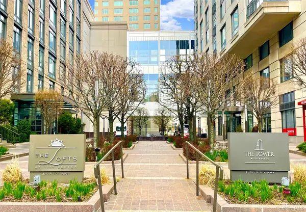 25 City Place #10C, White Plains, NY 10601