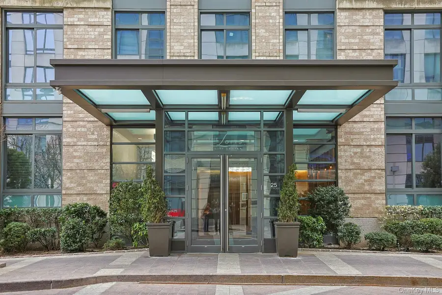 25 City Place #10C, White Plains, NY 10601 - Image #2
