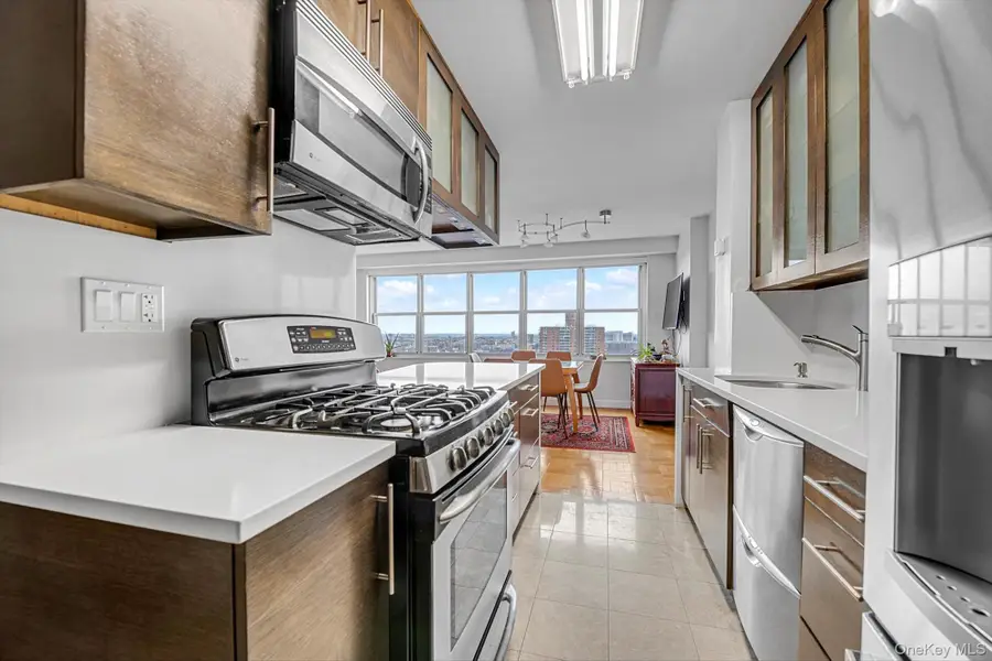 555 Kappock Street #22C, Bronx, NY 10463 - Image #2