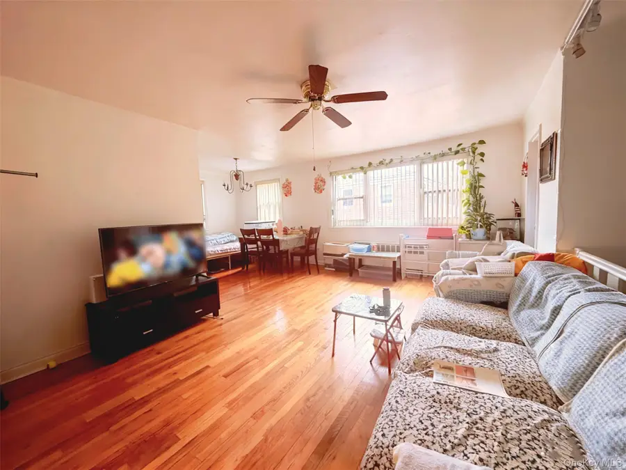 15223 Jewel Avenue #171B, Flushing, NY 11367 - Image #3