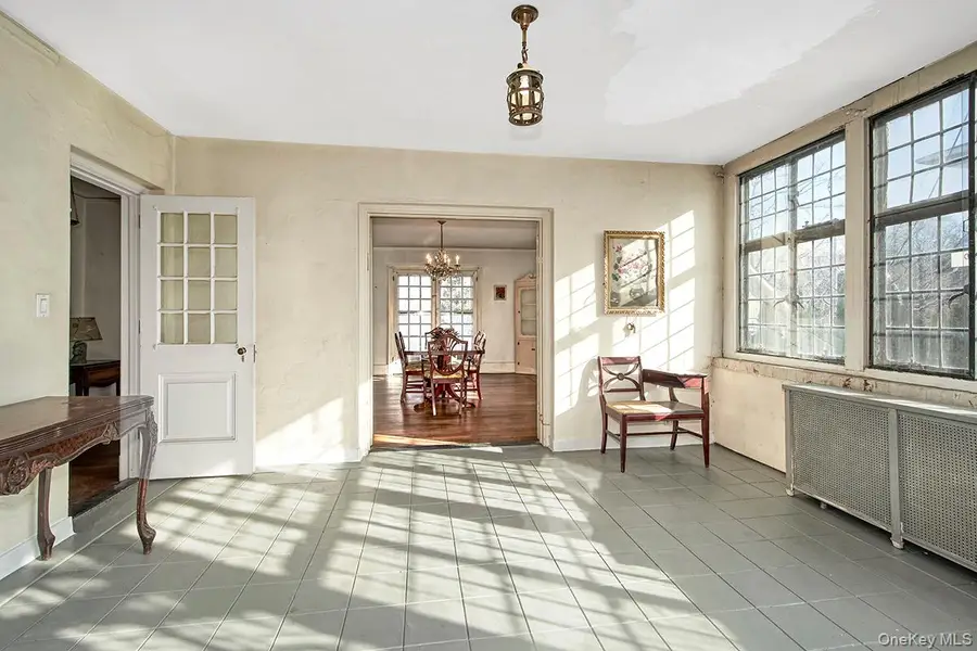 47 Greenridge Avenue, White Plains, NY 10605 - Image #3