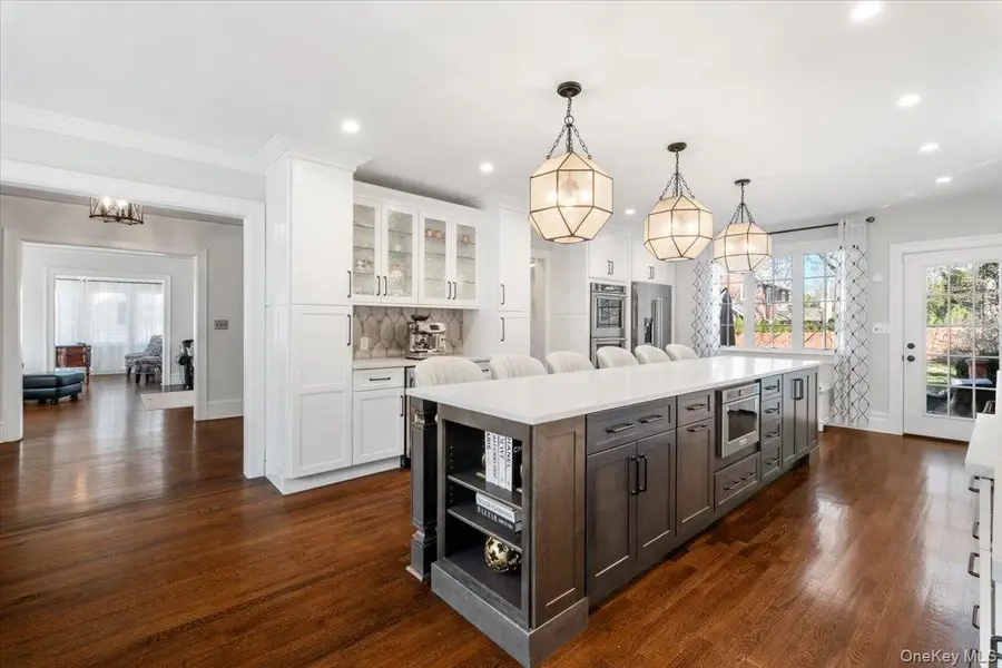 9 Lockwood Road, Scarsdale, NY 10583 - #3