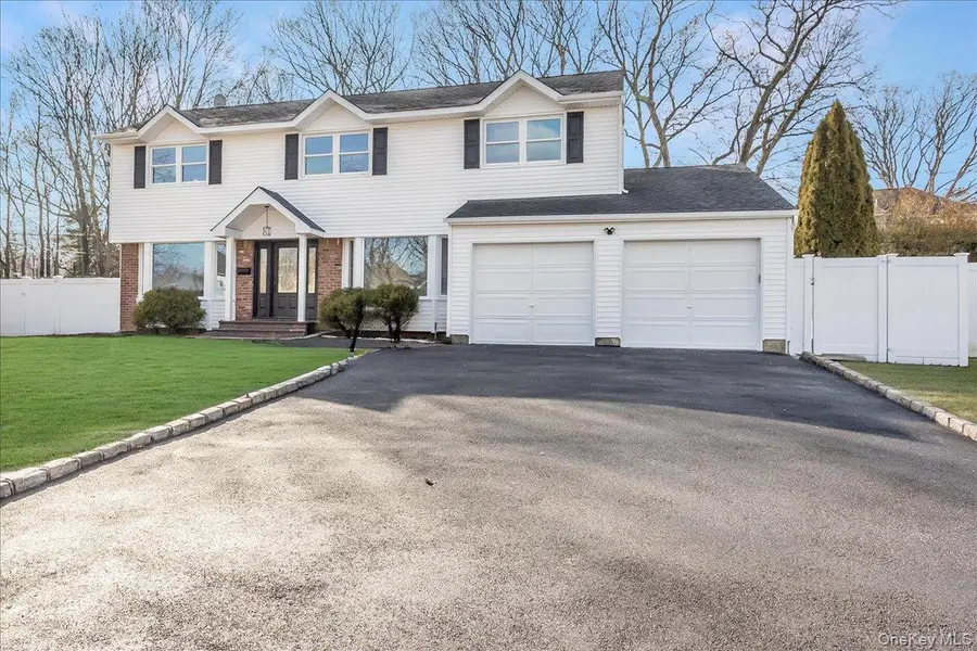 20 Shirley Court, Commack, NY 11725 - Image #3