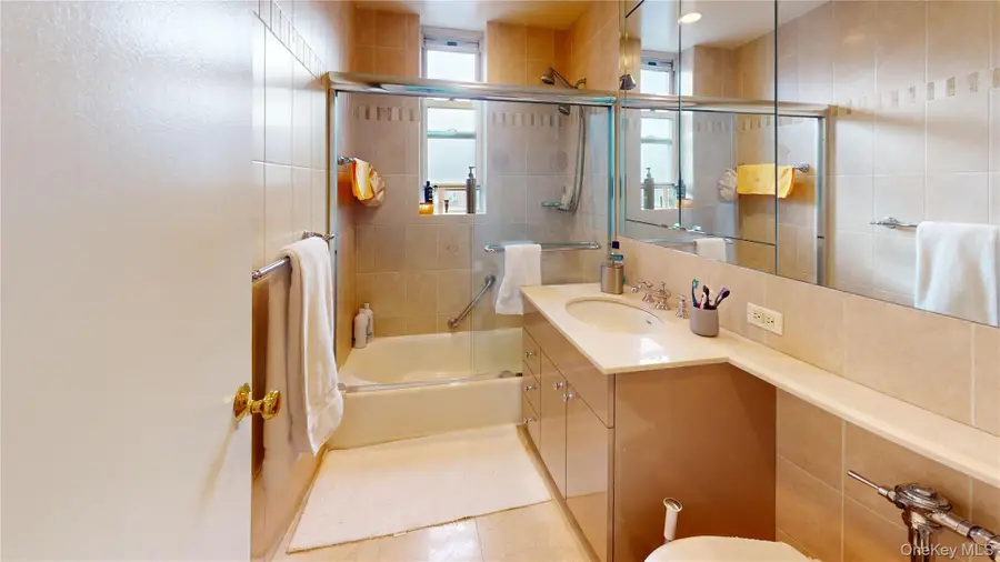 6300 Riverdale Avenue #6C, Bronx, NY 10471 - Image #3