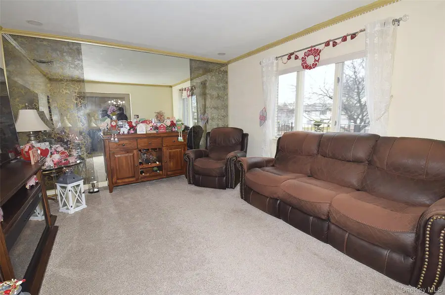 293 85th Avenue, Floral Park, NY 11001 - #3