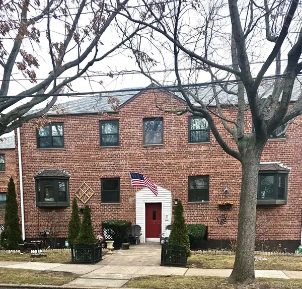 155-45 81 St. 81 #18, Howard Beach, NY 11414