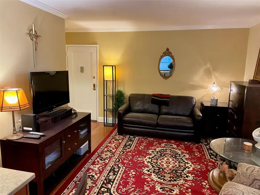 36 Cathedral Avenue #2C, Hempstead, NY 11550 - Image #2