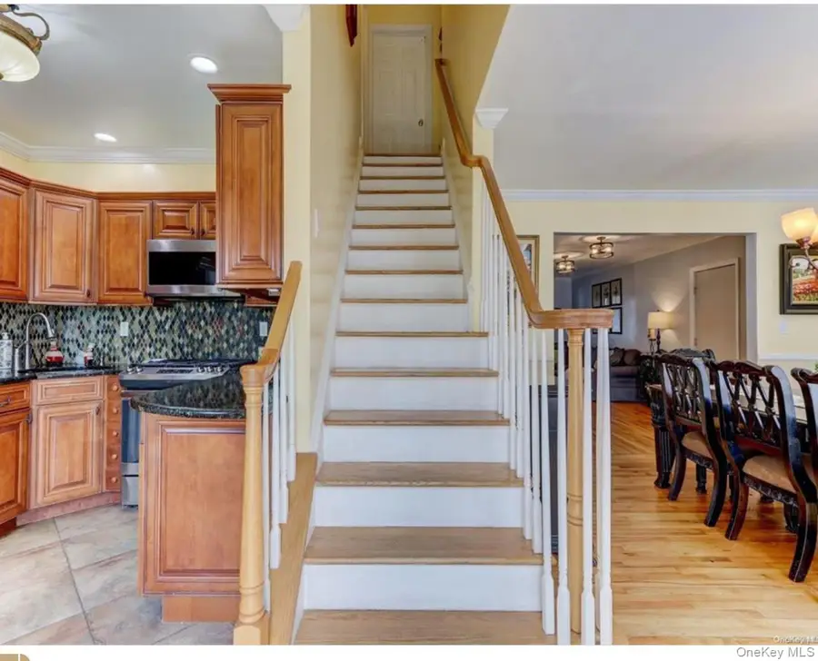 1004 Wool Avenue, Franklin Square, NY 11010 - Image #2