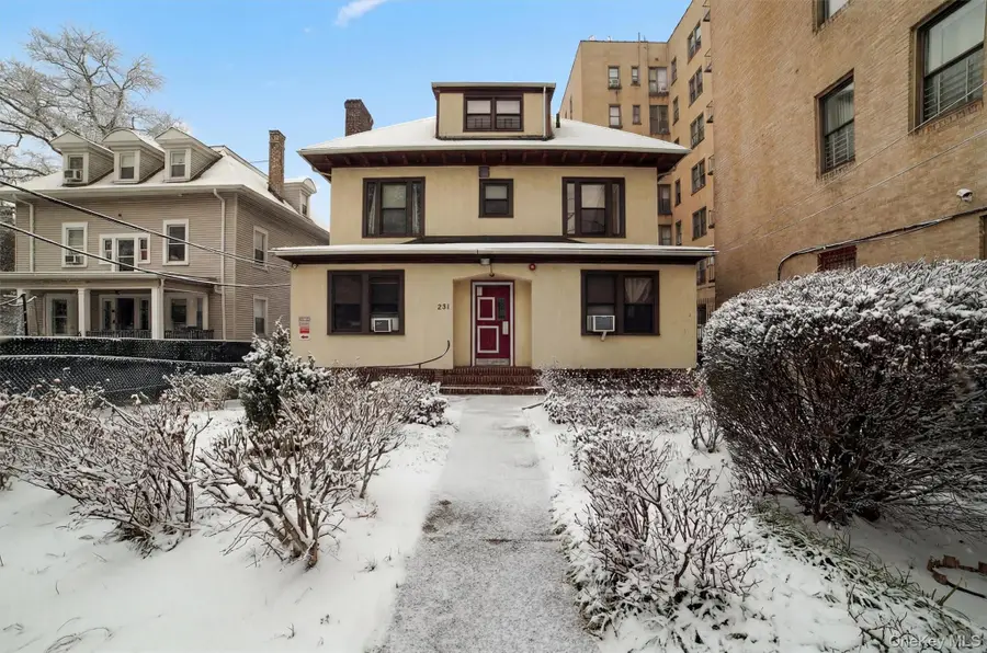 251 Valentine Lane, Yonkers, NY 10705 - Image #2