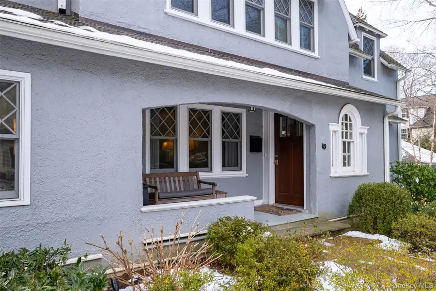 18 Vine Street, Bronxville, NY 10708 - Image #2