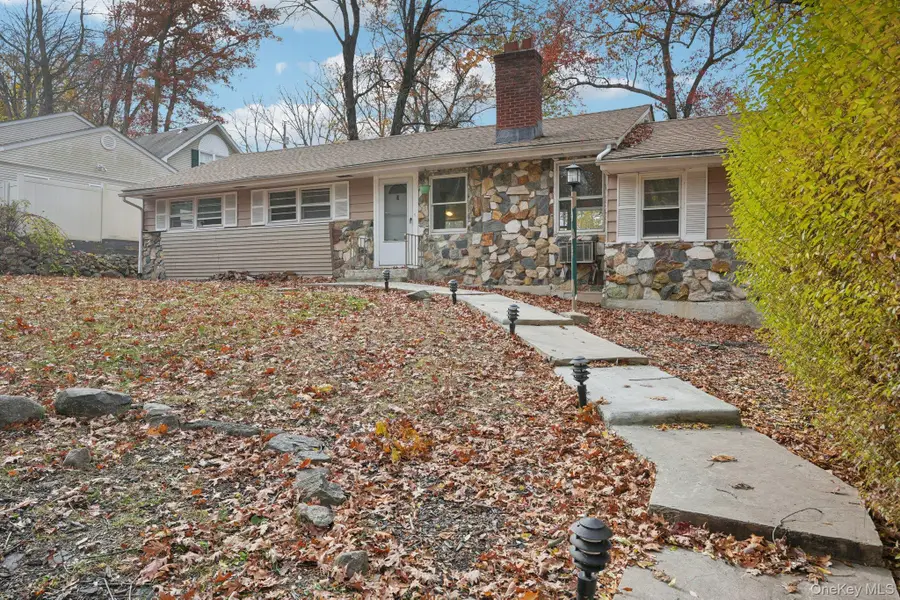 4 Council Crest Road, Sloatsburg, NY 10974 - Image #2