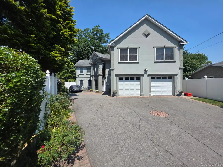 412 Coolidge Street, West Hempstead, NY 11552 - #2