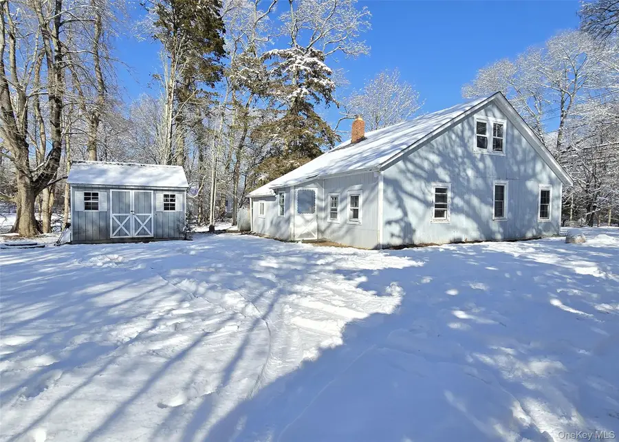 157 Pleasure Drive, Flanders, NY 11901 - Image #2