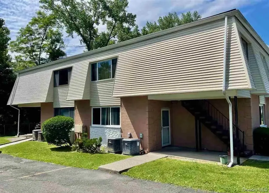 1201 Mcintosh Place #12A, Newburgh, NY 12550 - Image #2