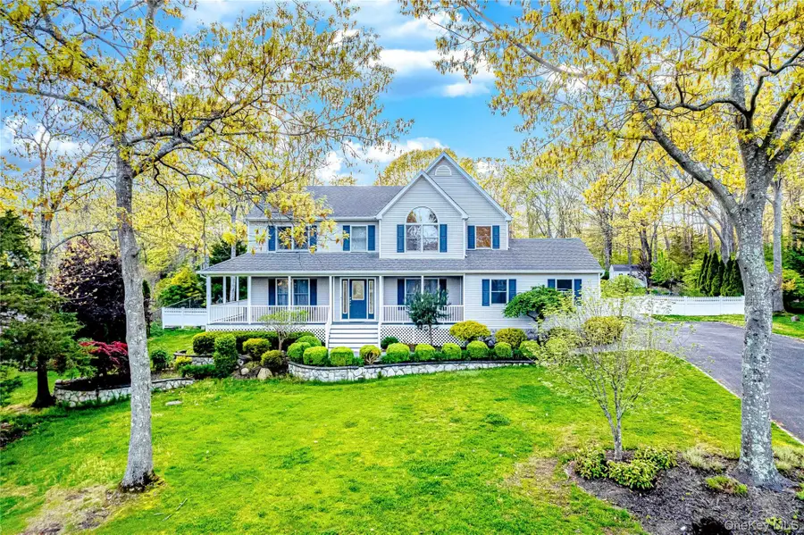 212 Fairway Drive, Wading River, NY 11792 - Image #2