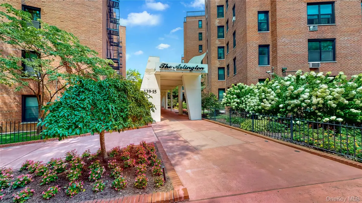 139-15 83rd Avenue #503, Briarwood, NY 11435 - Image #1
