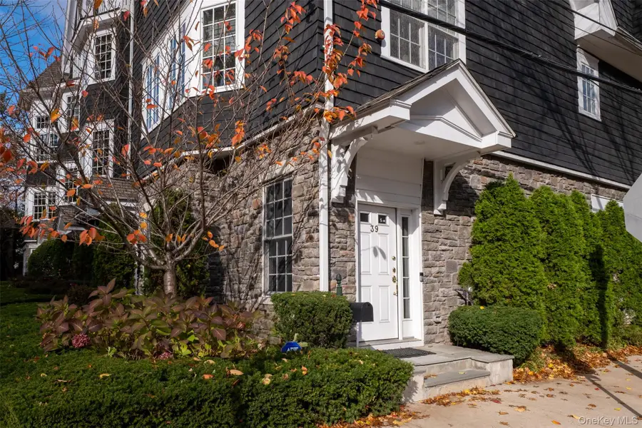 39 1st Street, Pelham, NY 10803 - #3