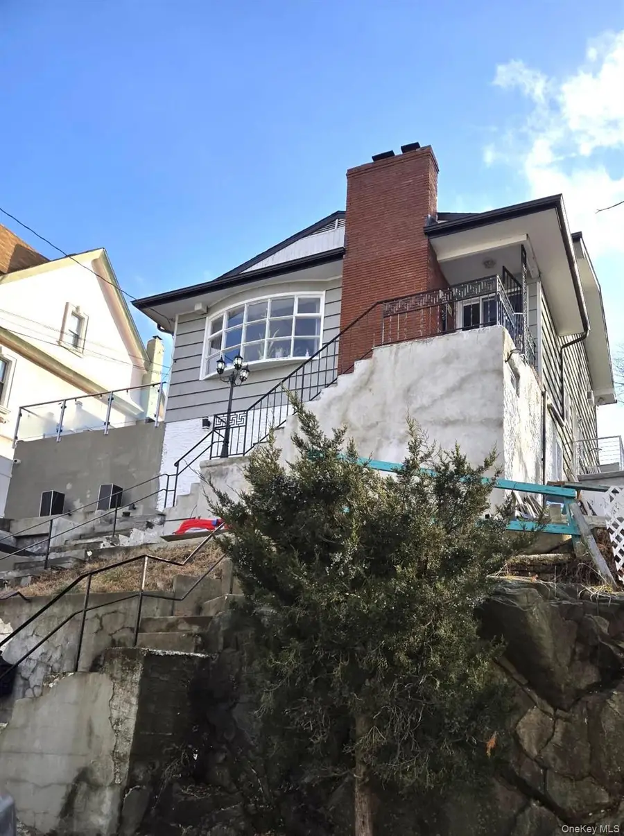 18 Arden Place, Yonkers, NY 10701 - Image #3