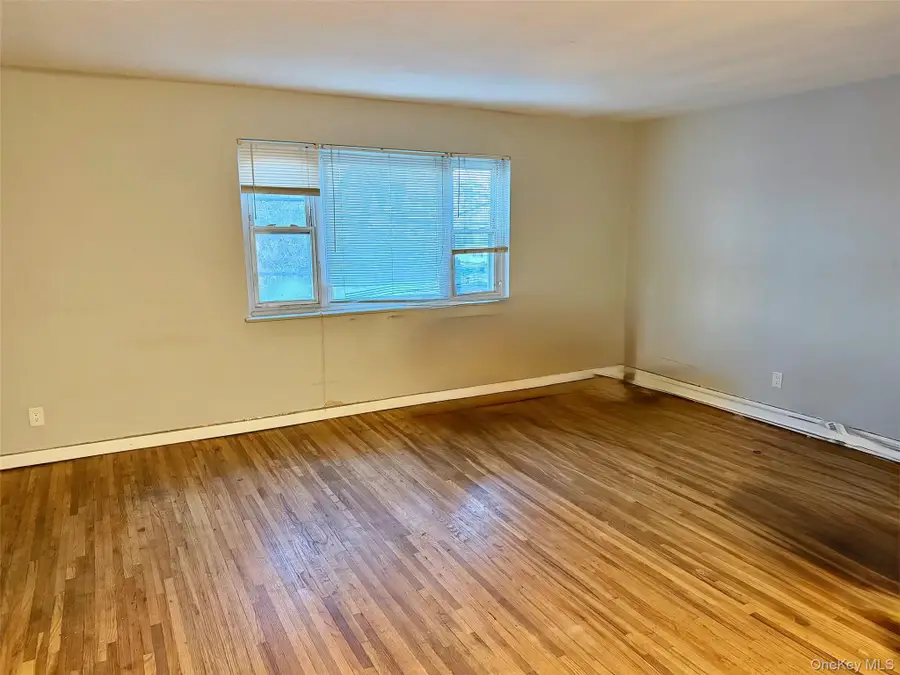 2832 Harding Avenue, Bronx, NY 10465 - #3