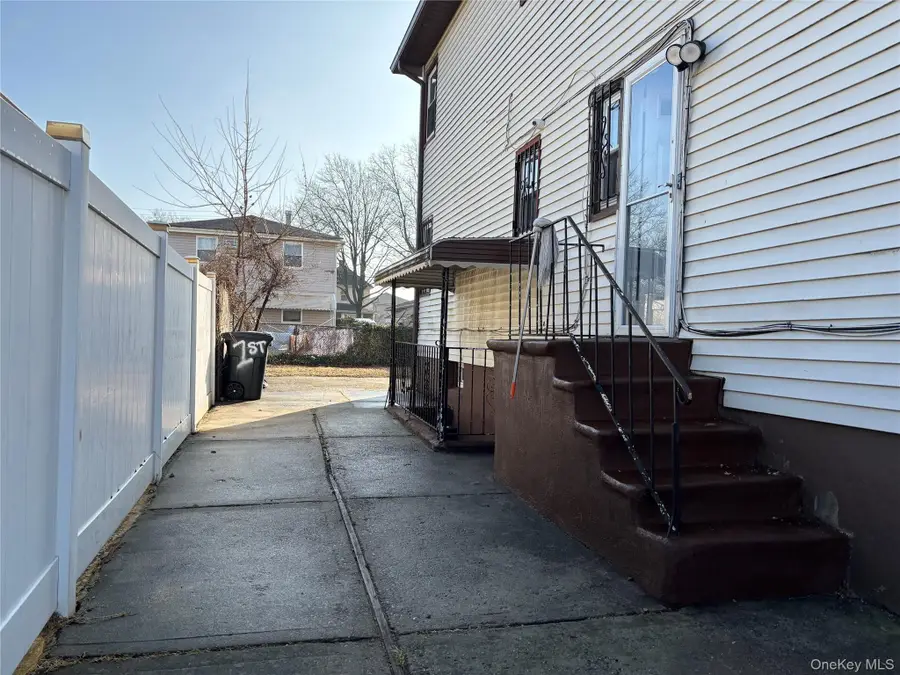 146-15 221st Street, Springfield Gardens, NY 11413 - Image #3