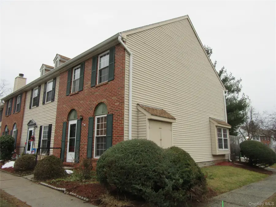 56 Yorkshire Terrace, Washingtonville, NY 10992 - #2