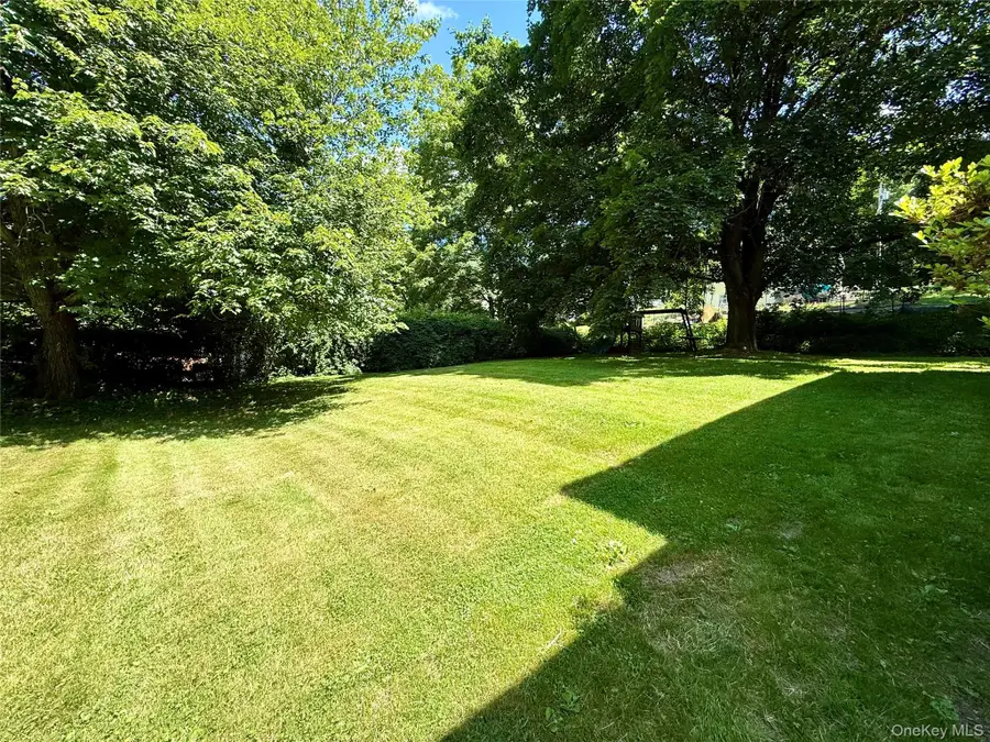 55 Red Mill Road, Cortlandt Manor, NY 10567 - Image #3