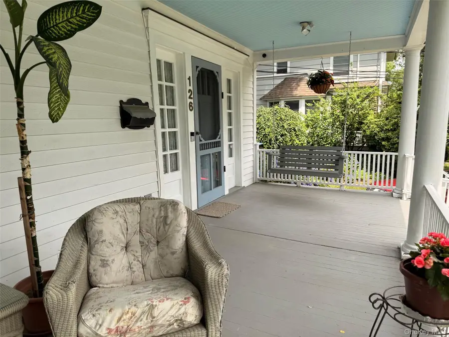 126 Greenridge Avenue, White Plains, NY 10605 - #3