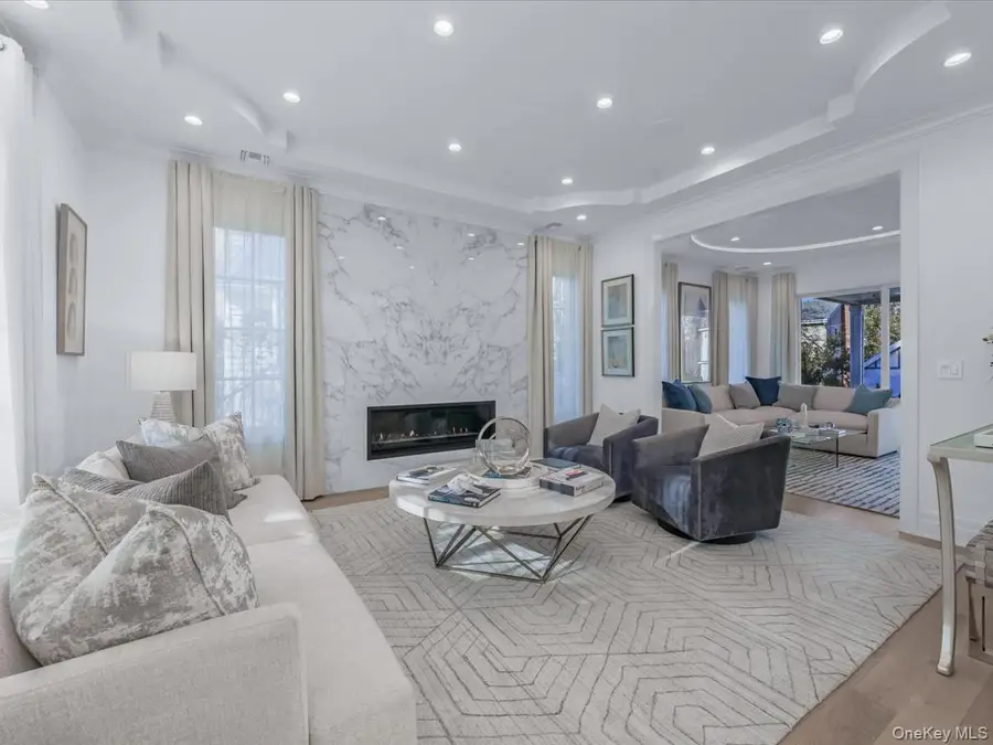 Address Withheld By Seller, Great Neck, NY 11021 - Image #3