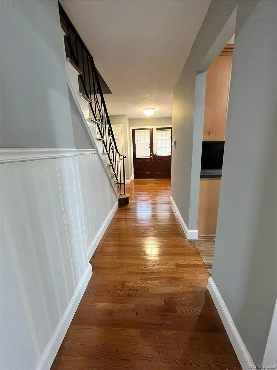 100 Lexington Avenue, Holbrook, NY 11741 - #3