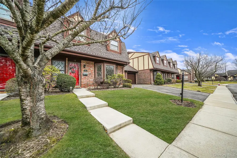 12 Quail Run Drive, Deer Park, NY 11729 - Image #2