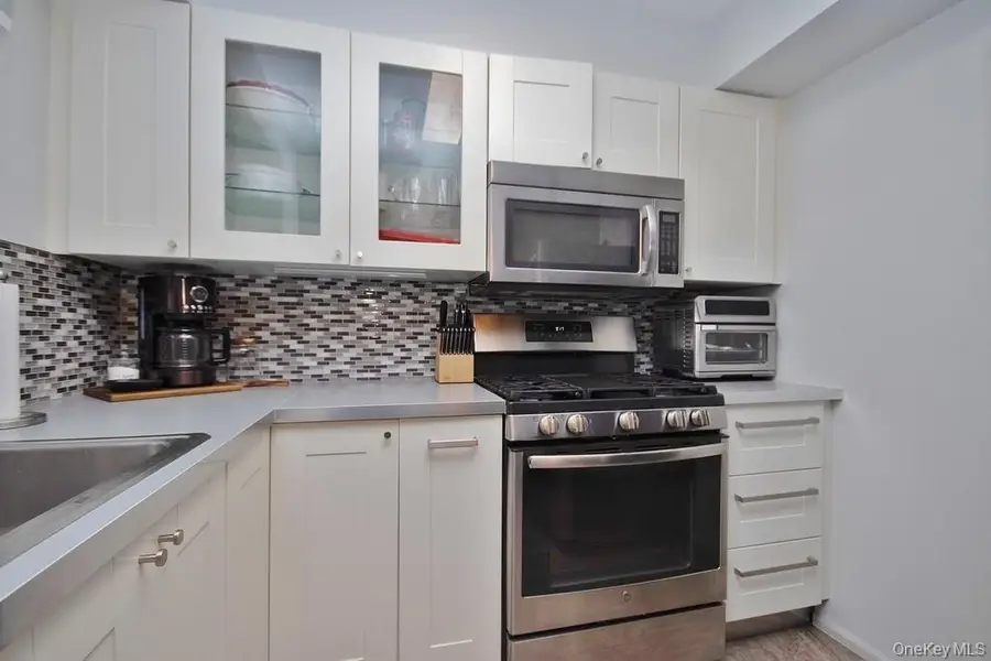 14 Somerset Drive, Suffern, NY 10901 - #3