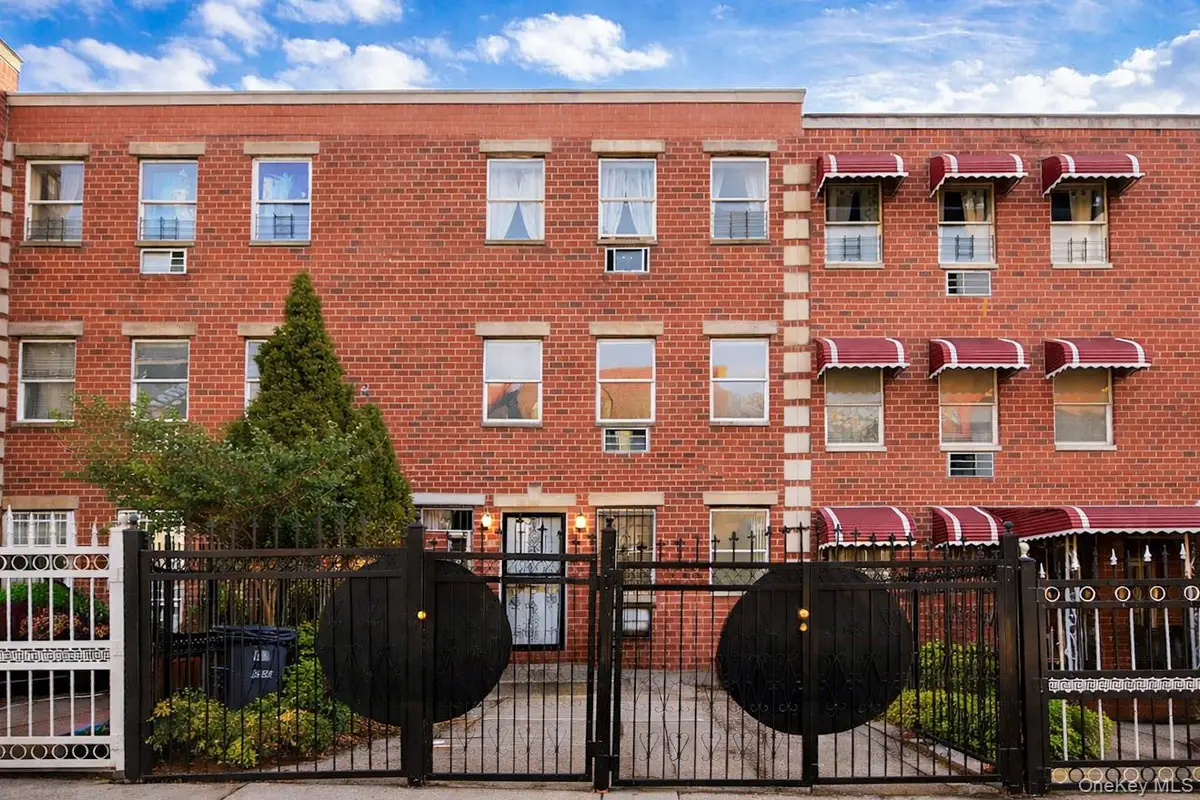 2084 Davidson Avenue, Bronx, NY 10453 - Image #1