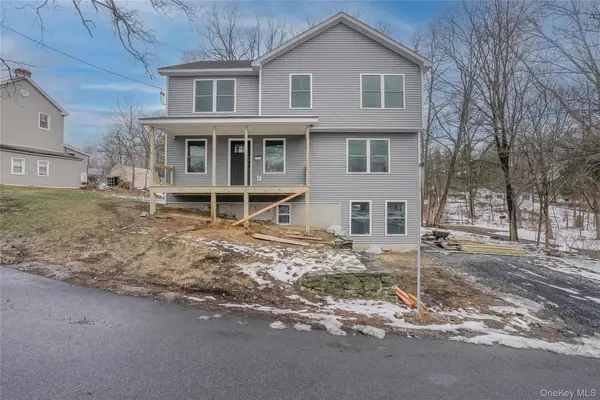 17 Maple Street, Glenham, NY 12508