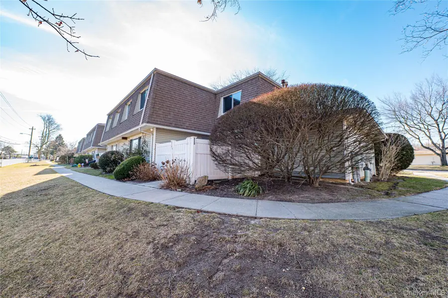 213 Storm Drive #213, Holtsville, NY 11742 - Image #3