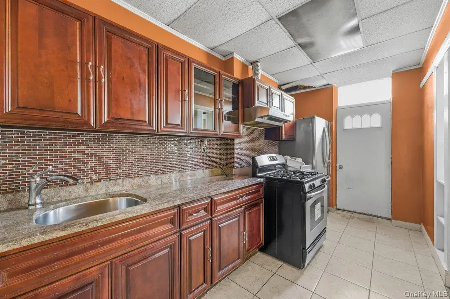 10409 94th Avenue, Ozone Park, NY 11416 - #3