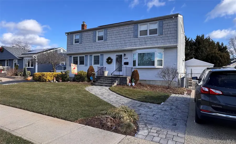 493 Kell Place, Seaford, NY 11783 - Image #2