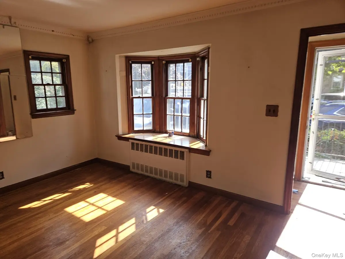 48 Winthrop Street, New Hyde Park, NY 11040 - Image #1