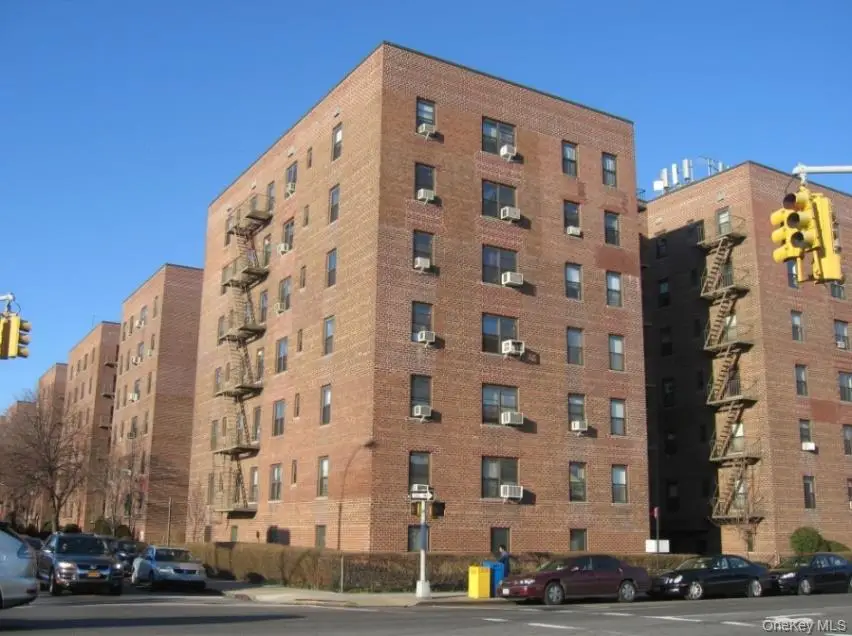 32-25 88 Street #310, East Elmhurst, NY 11369 - Image #2