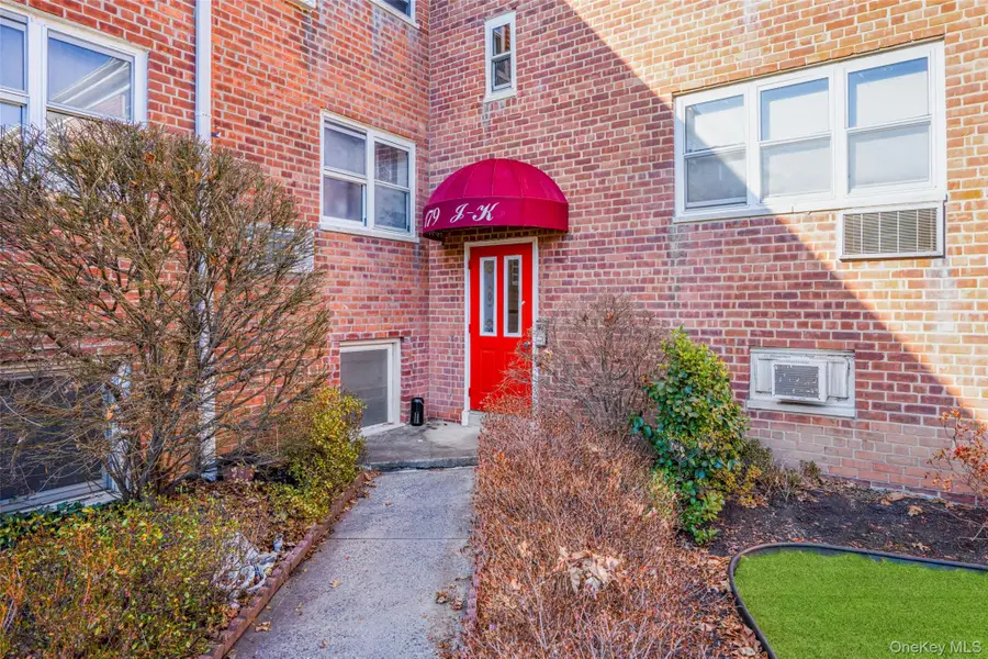 179 Drake Avenue #2J, New Rochelle, NY 10805 - Image #2
