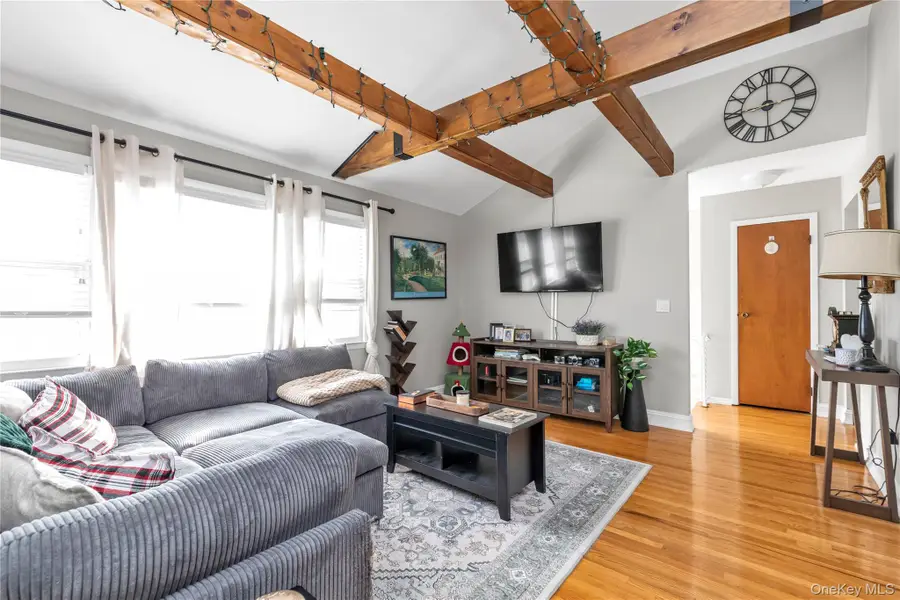 26 Lancaster Road, Island Park, NY 11558 - #2