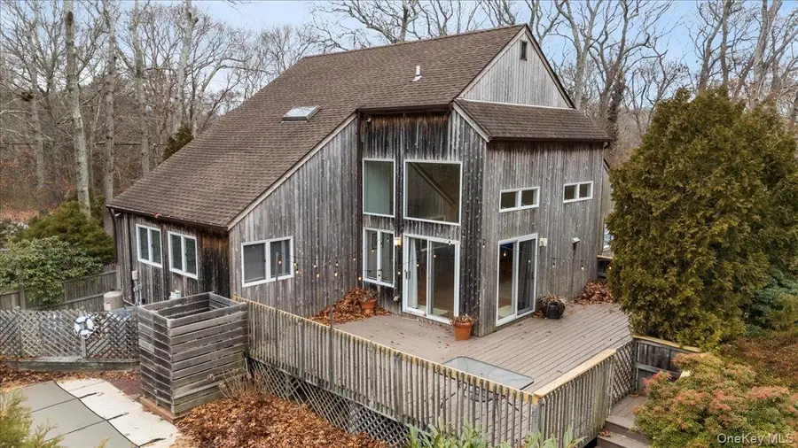 98 Squiretown Road, Hampton Bays, NY 11946 - Image #2