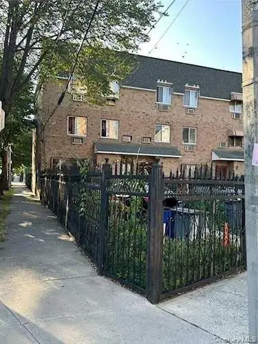 1405 Crotona Avenue, Bronx, NY 10456