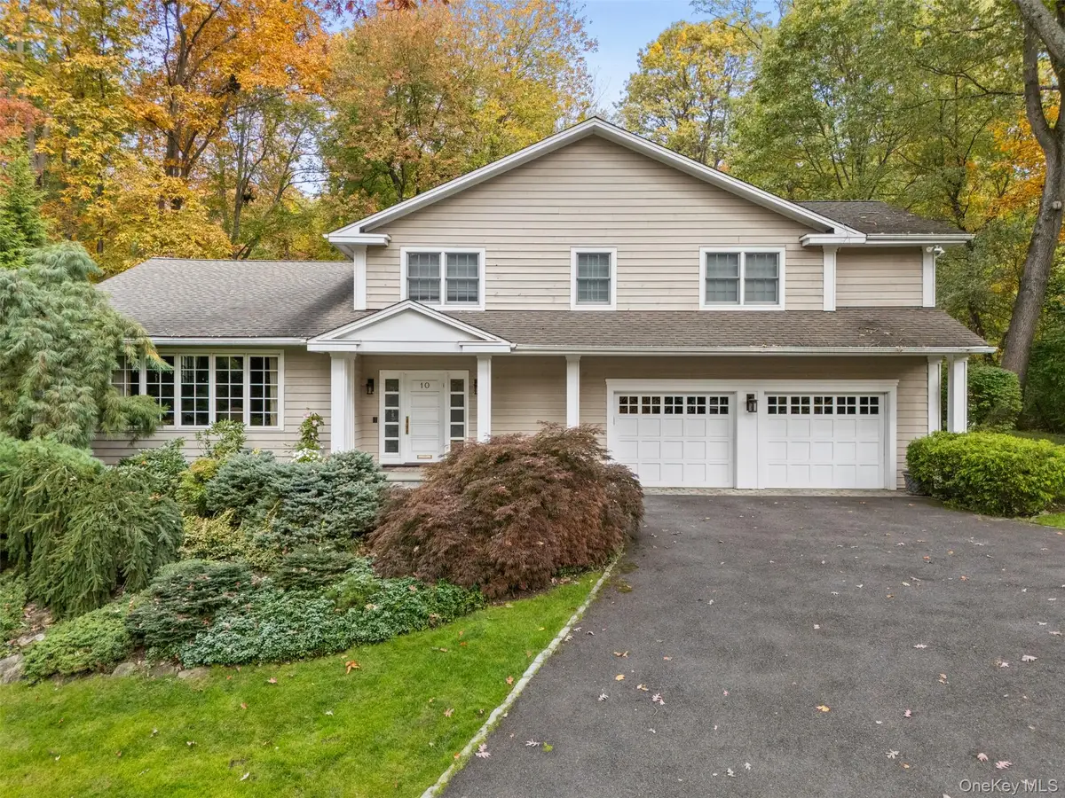 10 Oriole Place, Rye Brook, NY 10573 - Image #1