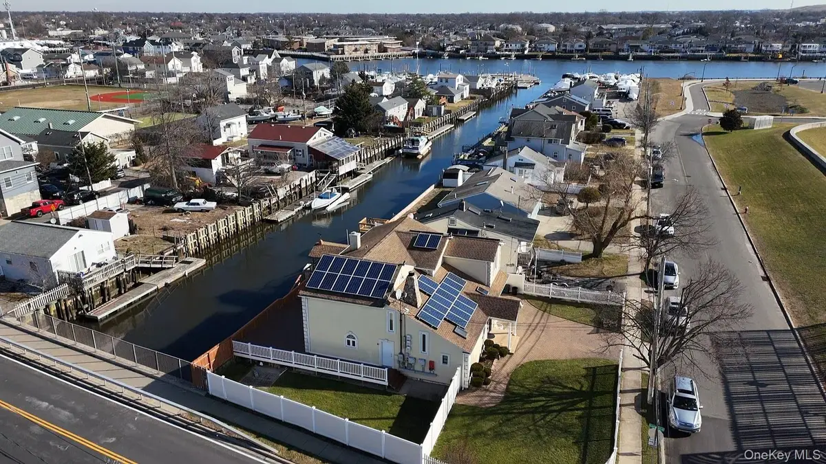 3 Marjorie Lane, East Rockaway, NY 11518 - #1